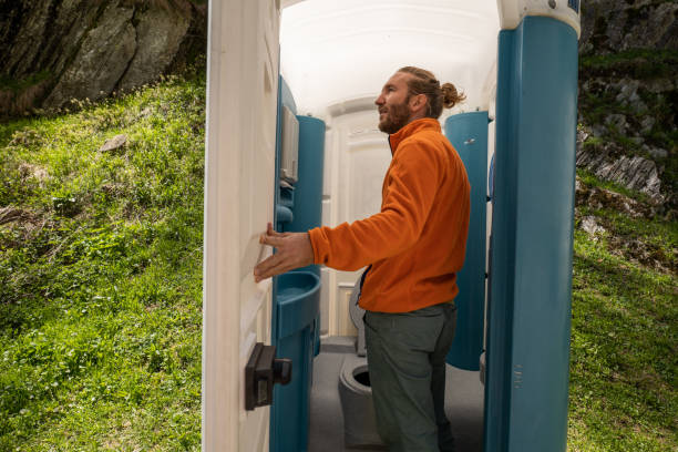 Best Porta potty rental near me  in Edinburg, VA