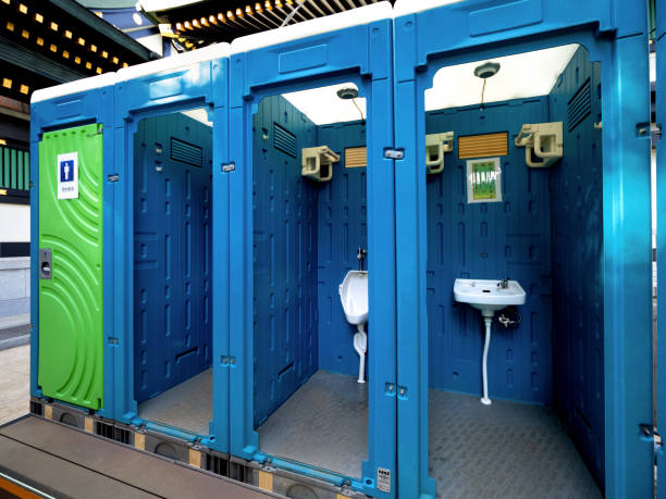 Best Best portable toilet rental  in Edinburg, VA